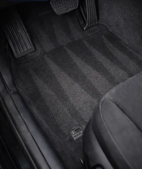 Same driver footwell after ST6 cleaning