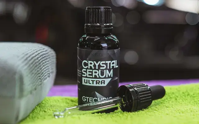 Gtechniq Crystal Serum Ultra ceramic coating