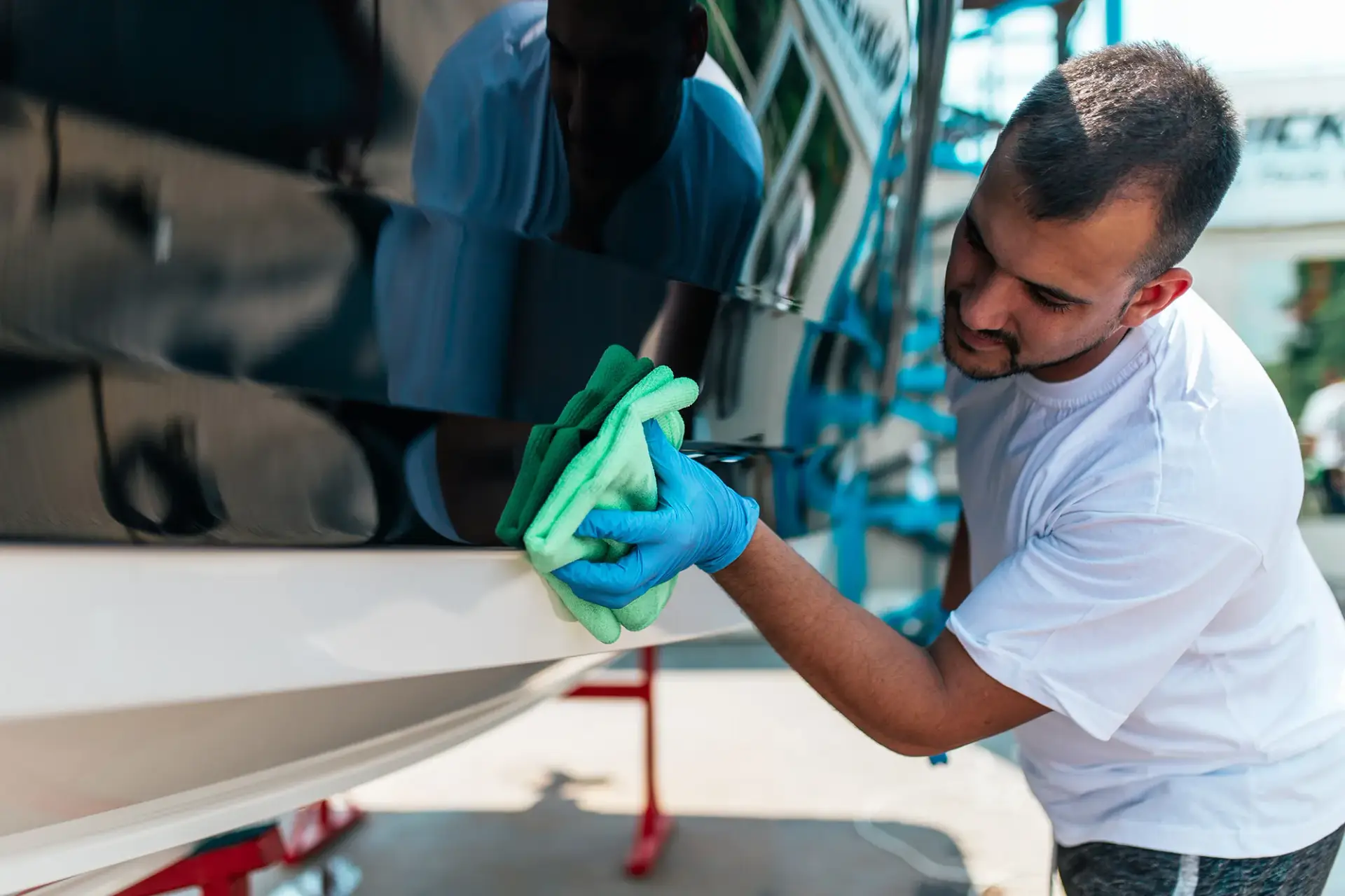 Boat hull cleaning and polish, Colorado Springs
